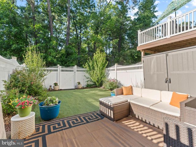 21 TAILOR LN, Sicklerville, NJ 08081
