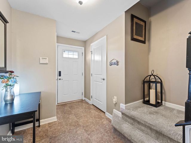 21 TAILOR LN, Sicklerville, NJ 08081