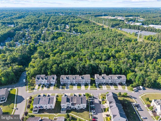 21 TAILOR LN, Sicklerville, NJ 08081