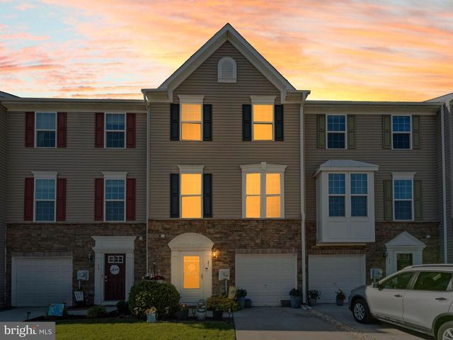 21 TAILOR LN, Sicklerville, NJ 08081