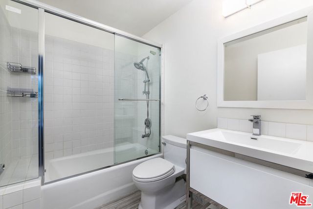 117 N Gale Drive 306, Beverly Hills, CA 90211