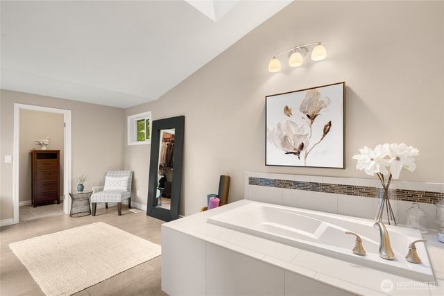 14160 171st Avenue NE, Woodinville, WA 98072
