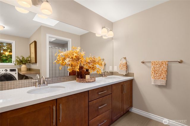 14160 171st Avenue NE, Woodinville, WA 98072
