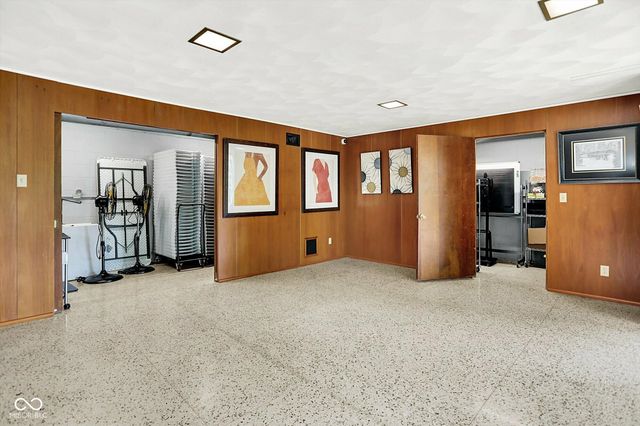 944 Fry Road, Greenwood, IN 46142