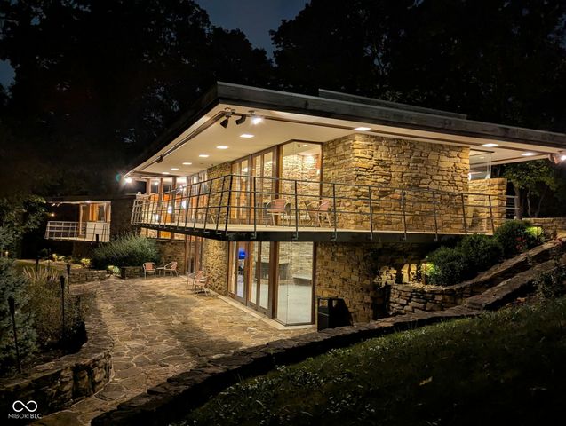 944 Fry Road, Greenwood, IN 46142