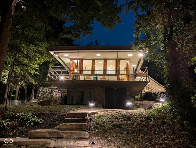 944 Fry Road, Greenwood, IN 46142