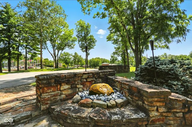 944 Fry Road, Greenwood, IN 46142