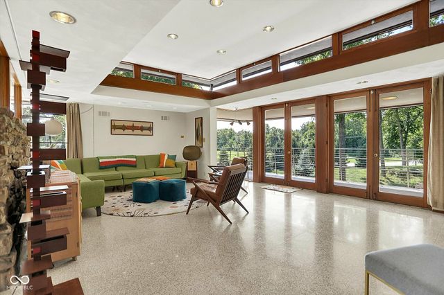 944 Fry Road, Greenwood, IN 46142