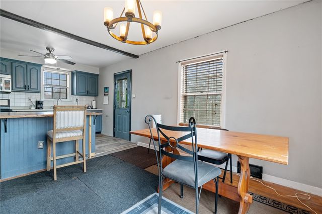 414 Sylvania Dr, Ross Twp, PA 15229