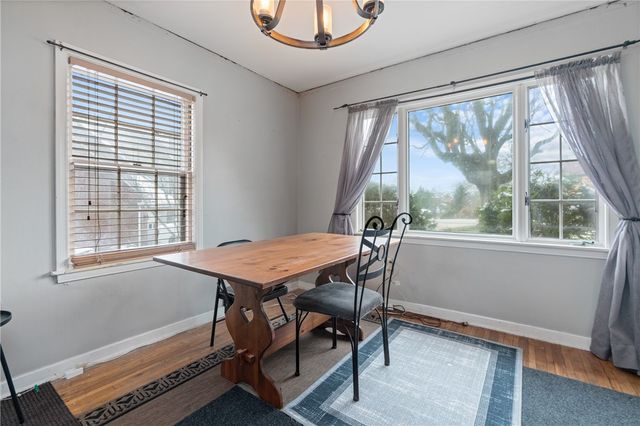 414 Sylvania Dr, Ross Twp, PA 15229