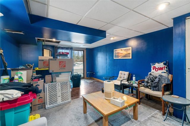 414 Sylvania Dr, Ross Twp, PA 15229