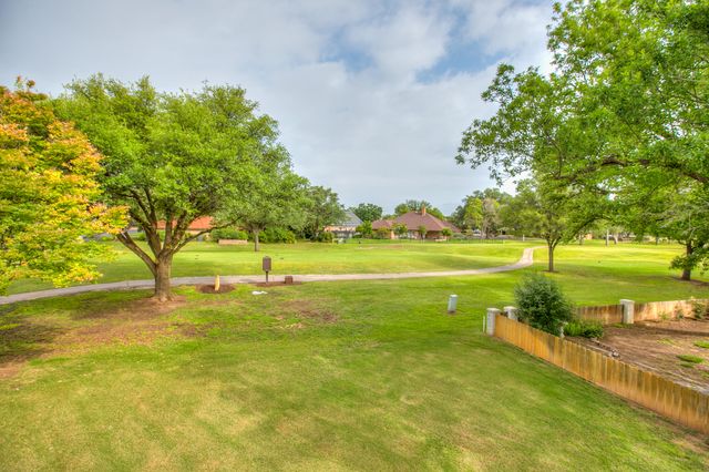 5235 Beverly Drive, San Angelo, TX 76904