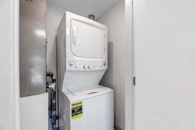 502 Frawley Street 2, Houston, TX 77009