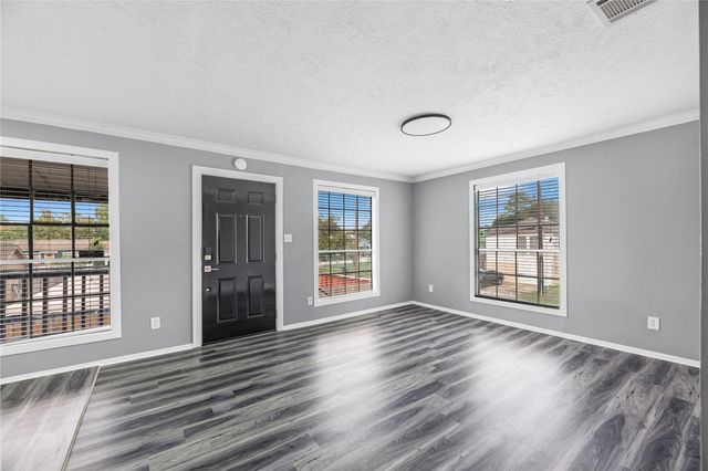 502 Frawley Street 2, Houston, TX 77009