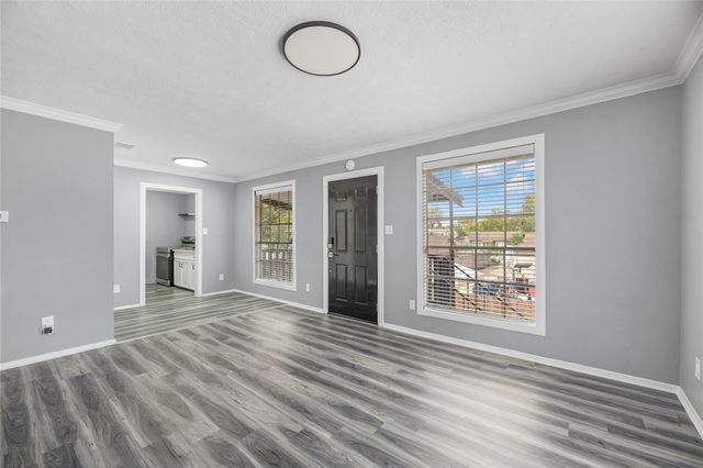 502 Frawley Street 2, Houston, TX 77009