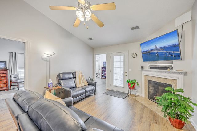 5201 Pomfret Street, North Charleston, SC 29418