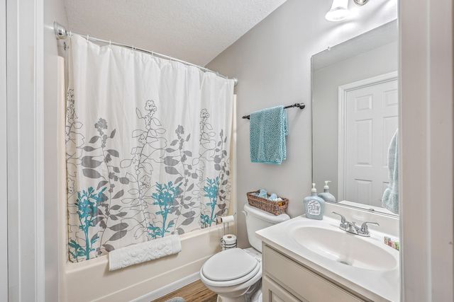 5201 Pomfret Street, North Charleston, SC 29418