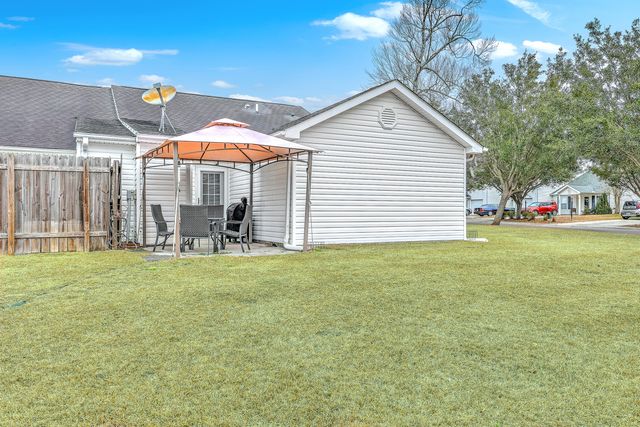 5201 Pomfret Street, North Charleston, SC 29418