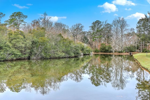 5201 Pomfret Street, North Charleston, SC 29418