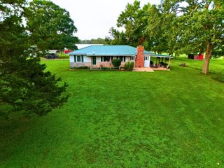 9418 State Route D, Summersville, MO 65571