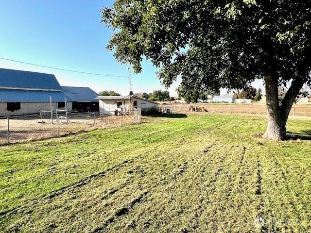 2368 Heritage Road, Walla Walla, WA 99362