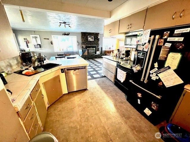 2368 Heritage Road, Walla Walla, WA 99362