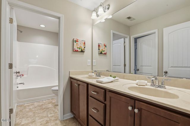 2434 Swans Rest Way, Raleigh, NC 27606