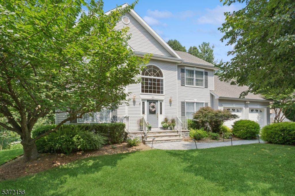 20 Redwood Ave, West Orange Twp., NJ 07052