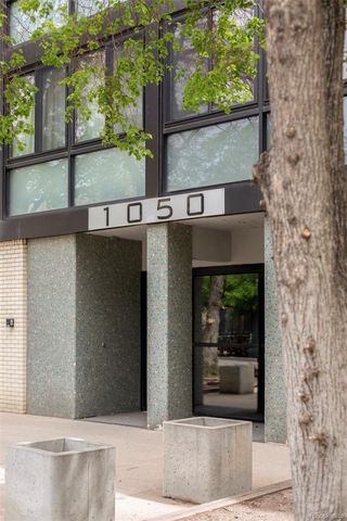 1050 N Corona Street 112, Denver, CO 80218