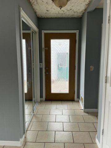 120 Marina Street, Houghton Lake, MI 48629