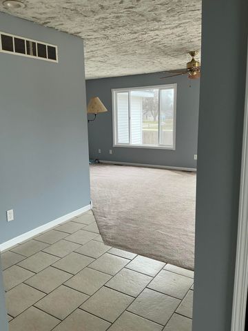 120 Marina Street, Houghton Lake, MI 48629