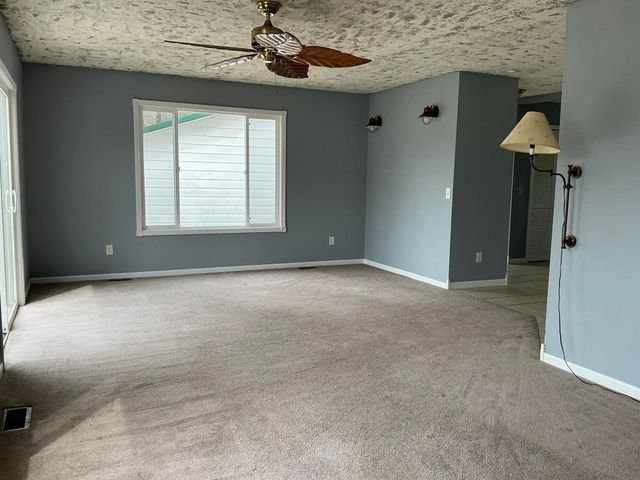 120 Marina Street, Houghton Lake, MI 48629