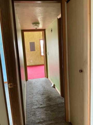 120 Marina Street, Houghton Lake, MI 48629