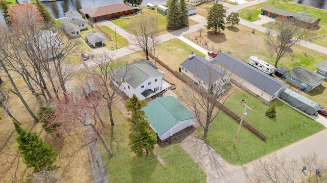 120 Marina Street, Houghton Lake, MI 48629