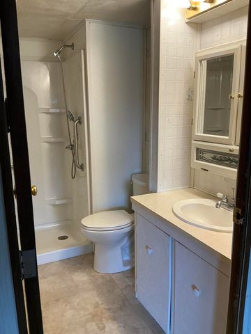 120 Marina Street, Houghton Lake, MI 48629