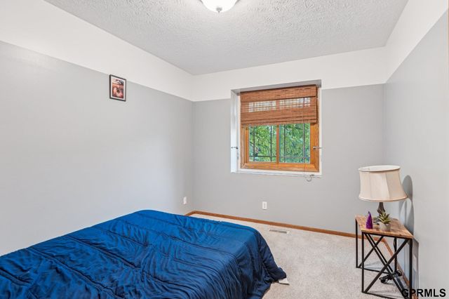 4636 N 126Th Avenue, Omaha, NE 68164