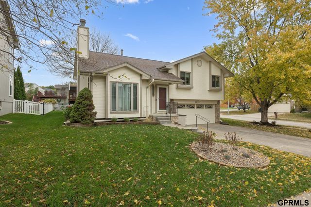 4636 N 126Th Avenue, Omaha, NE 68164