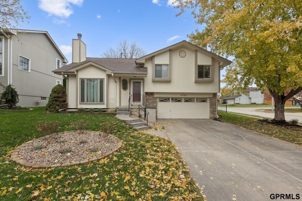 4636 N 126Th Avenue, Omaha, NE 68164