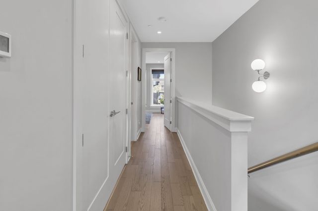 1030 Wedgewood Ave, Nashville, TN 37203