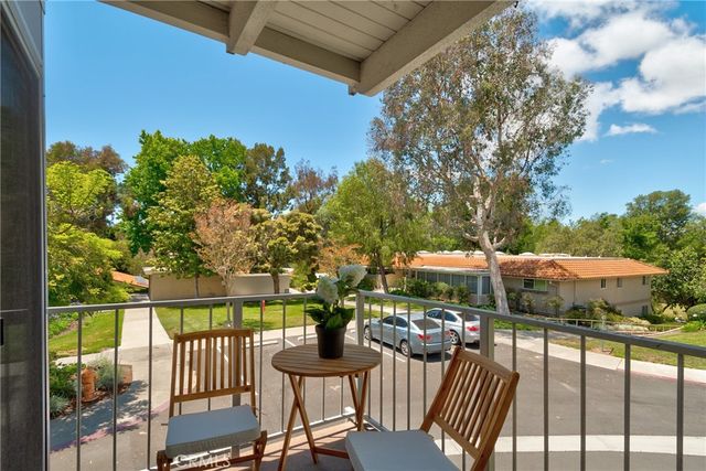 635 Avenida Sevilla D, Laguna Woods, CA 92637