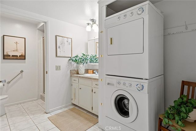 635 Avenida Sevilla D, Laguna Woods, CA 92637