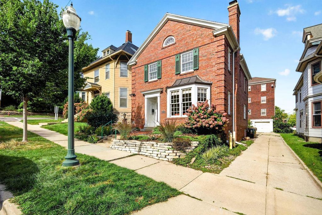 317 N Pinckney Street, Madison, WI 53703