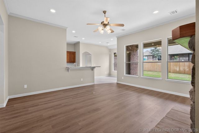 4526 E 141st Place S, Bixby, OK 74008