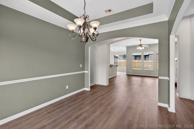 4526 E 141st Place S, Bixby, OK 74008