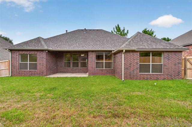 4526 E 141st Place S, Bixby, OK 74008