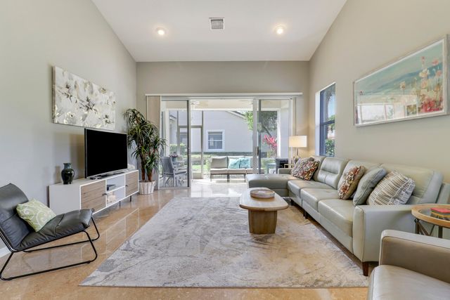 8400 Mulligan Circle, Port St. Lucie, Port St Lucie, FL 34986