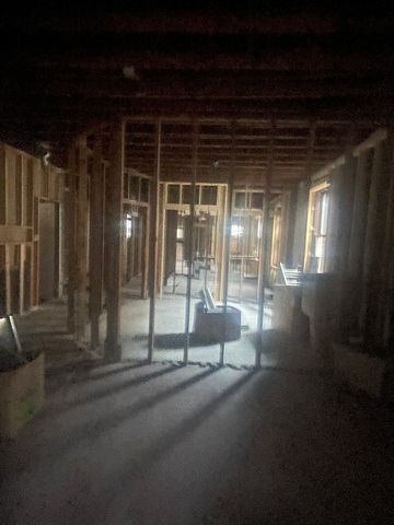 4821 W Washington Boulevard, Chicago, IL 60644