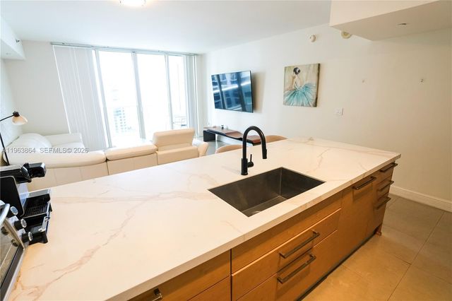 1830 S Ocean Dr 2309, Hallandale Beach, FL 33009