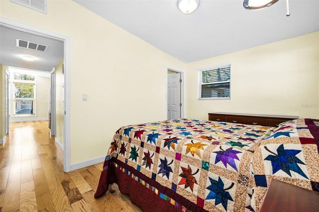 206 LINDA AVENUE, Temple Terrace, FL 33617