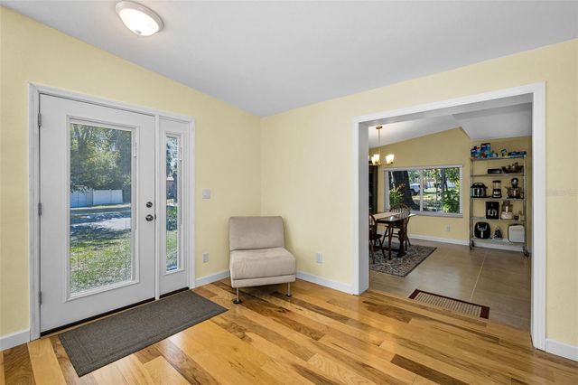 206 LINDA AVENUE, Temple Terrace, FL 33617